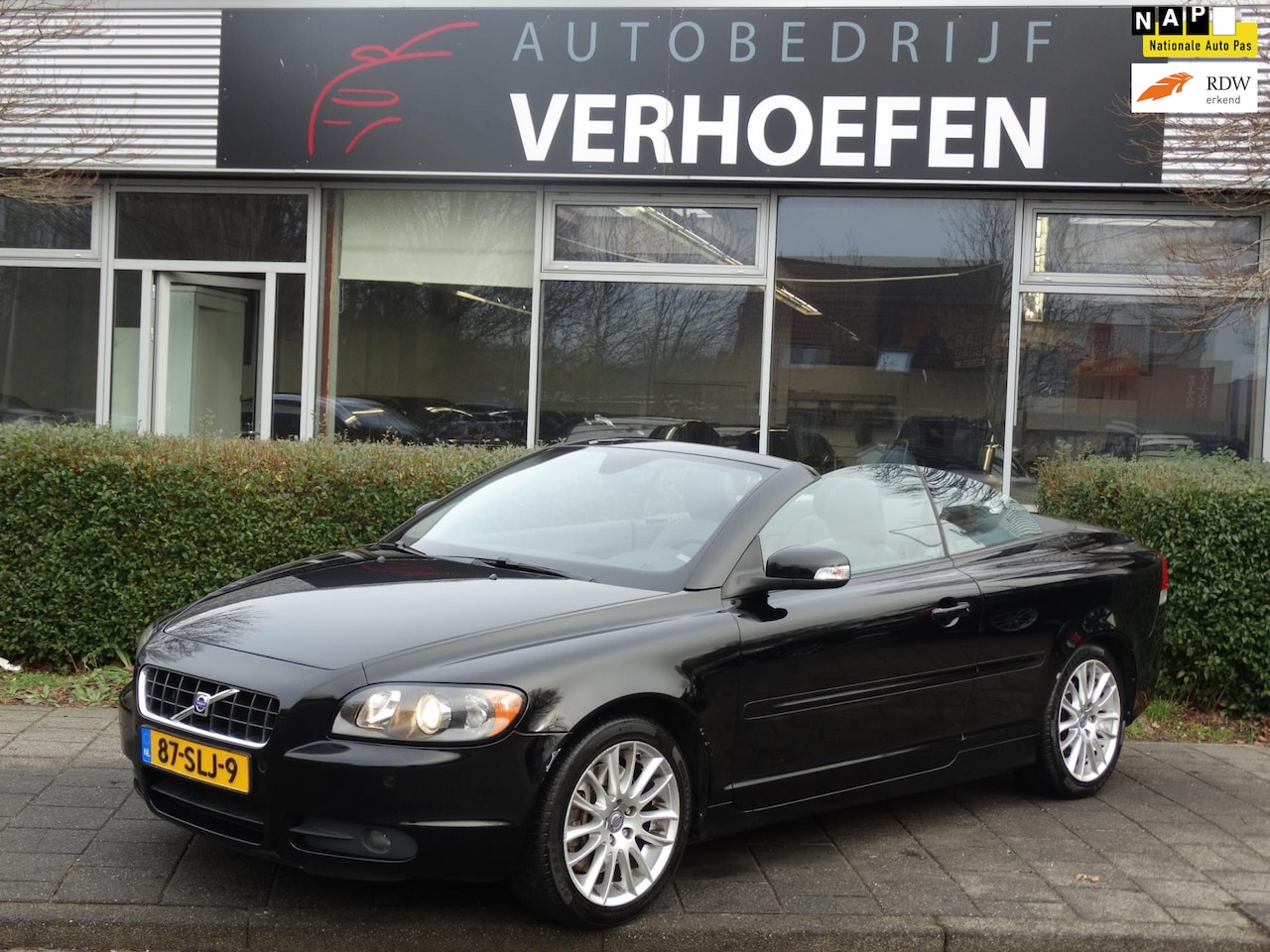 Volvo C70 Convertible - 2.4i Momentum - CABRIO - STOEL VERW - CRUISE / CLIMATE CONTR - VOL ONDERHOUD ! - AutoWereld.nl