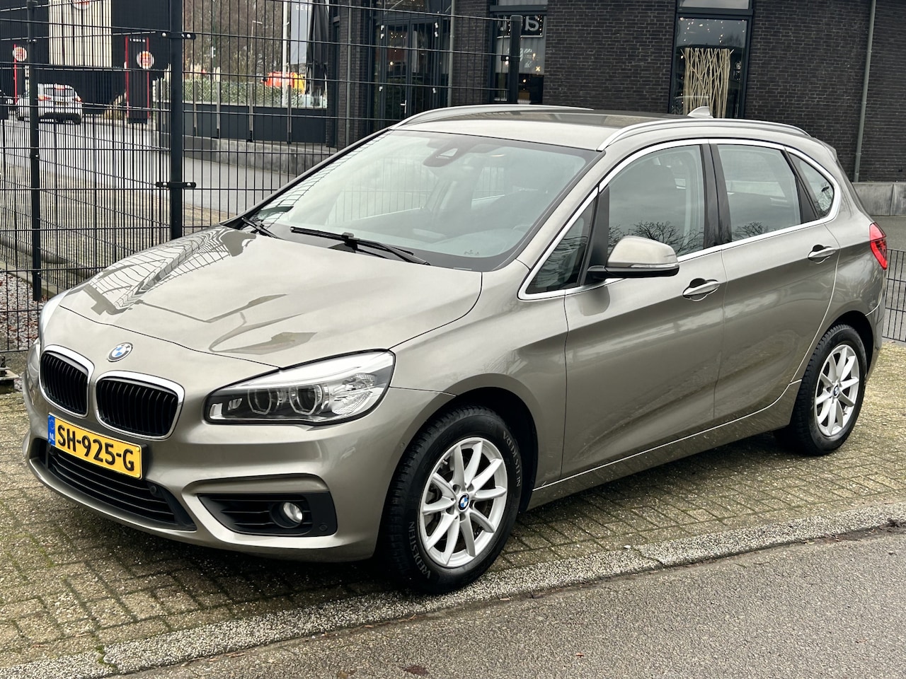 BMW 2-serie Active Tourer - 218i Exe Led..Sportstoelen - AutoWereld.nl