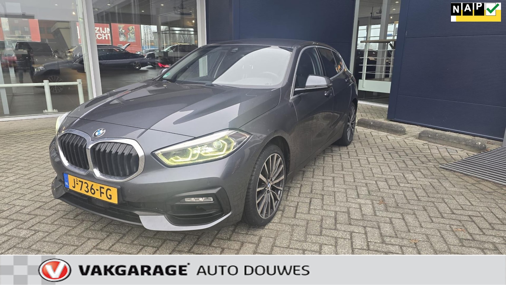 BMW 1-serie - 118i High Executive Sport Line|NAP |Automaat |Carplay |Invidual |ACC |Harman Kardon - AutoWereld.nl