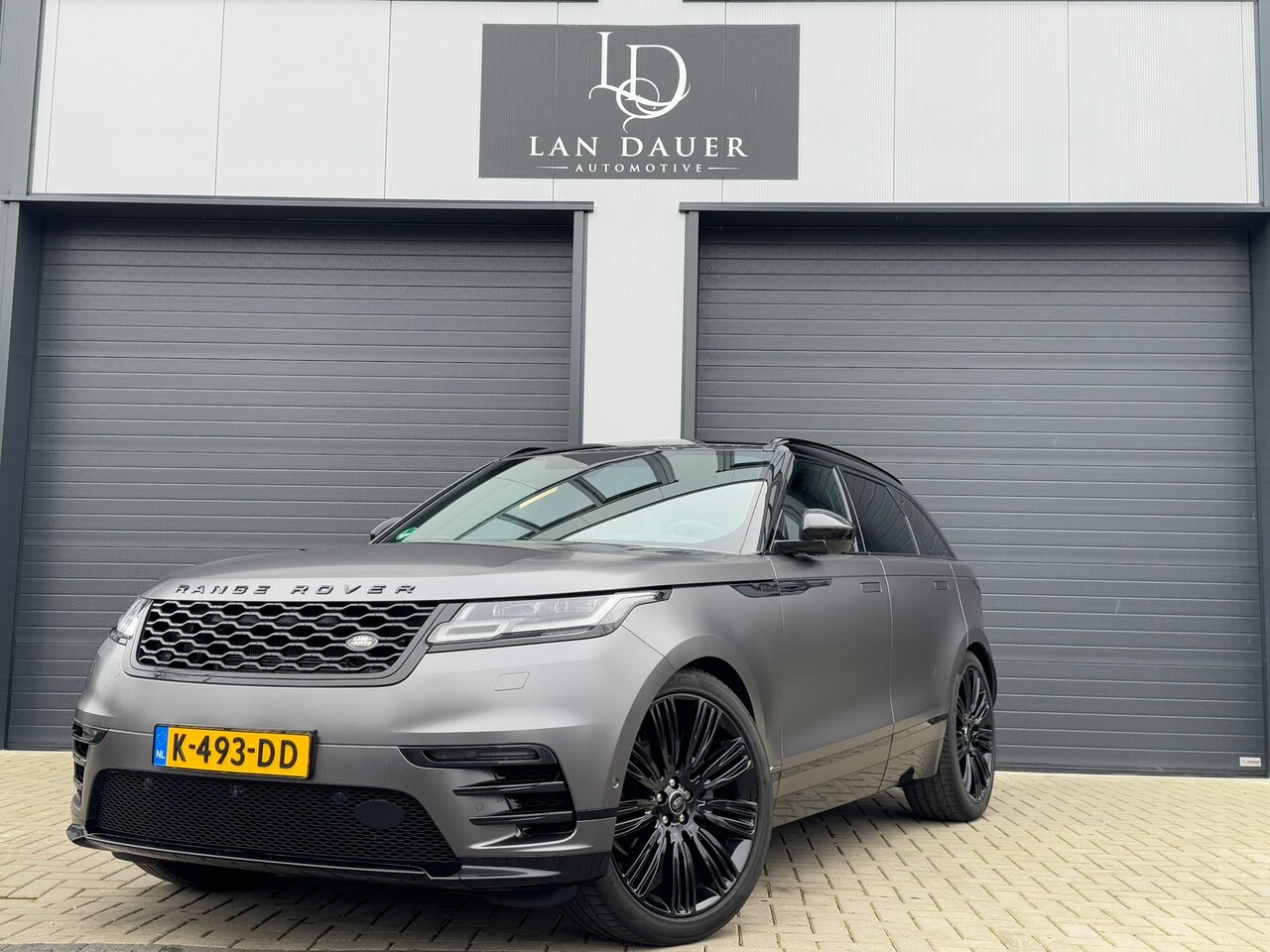 Land Rover Range Rover Velar - 2.0 I4 AWD R-Dynamic HSE 2.0 I4 AWD R-Dynamic HSE BTW - AutoWereld.nl