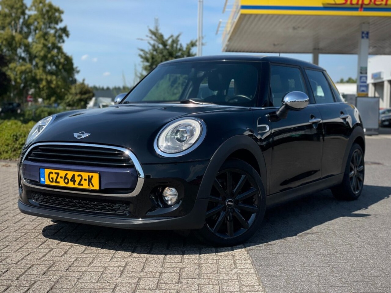 MINI Cooper - 1.5 BUSINESS PANORAMADAK NAVIGATIE NL AUTO - AutoWereld.nl