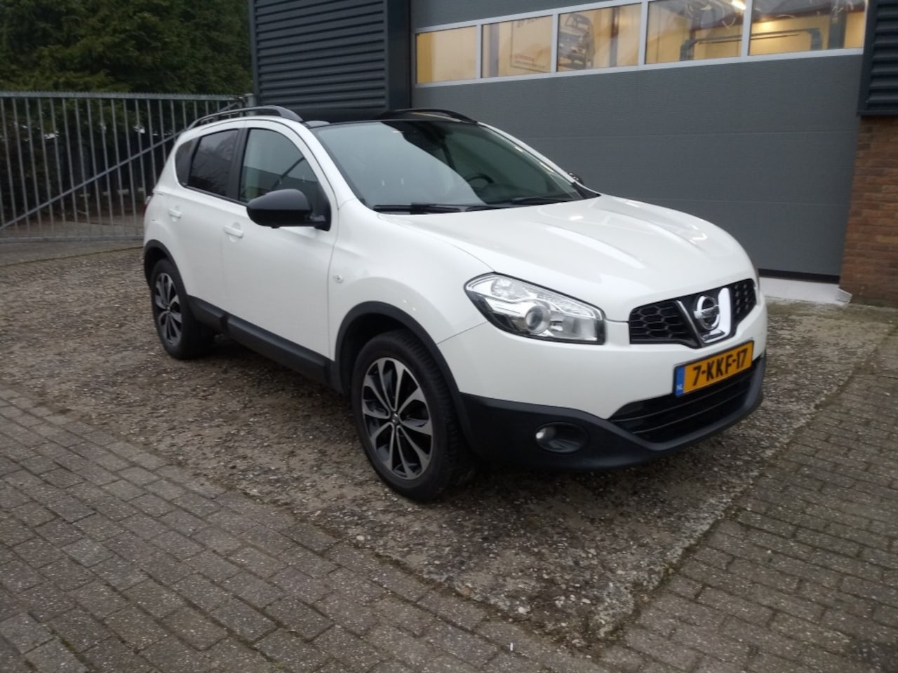 Nissan Qashqai - 5 Drs 2.0 360 camera / pano-dak - AutoWereld.nl