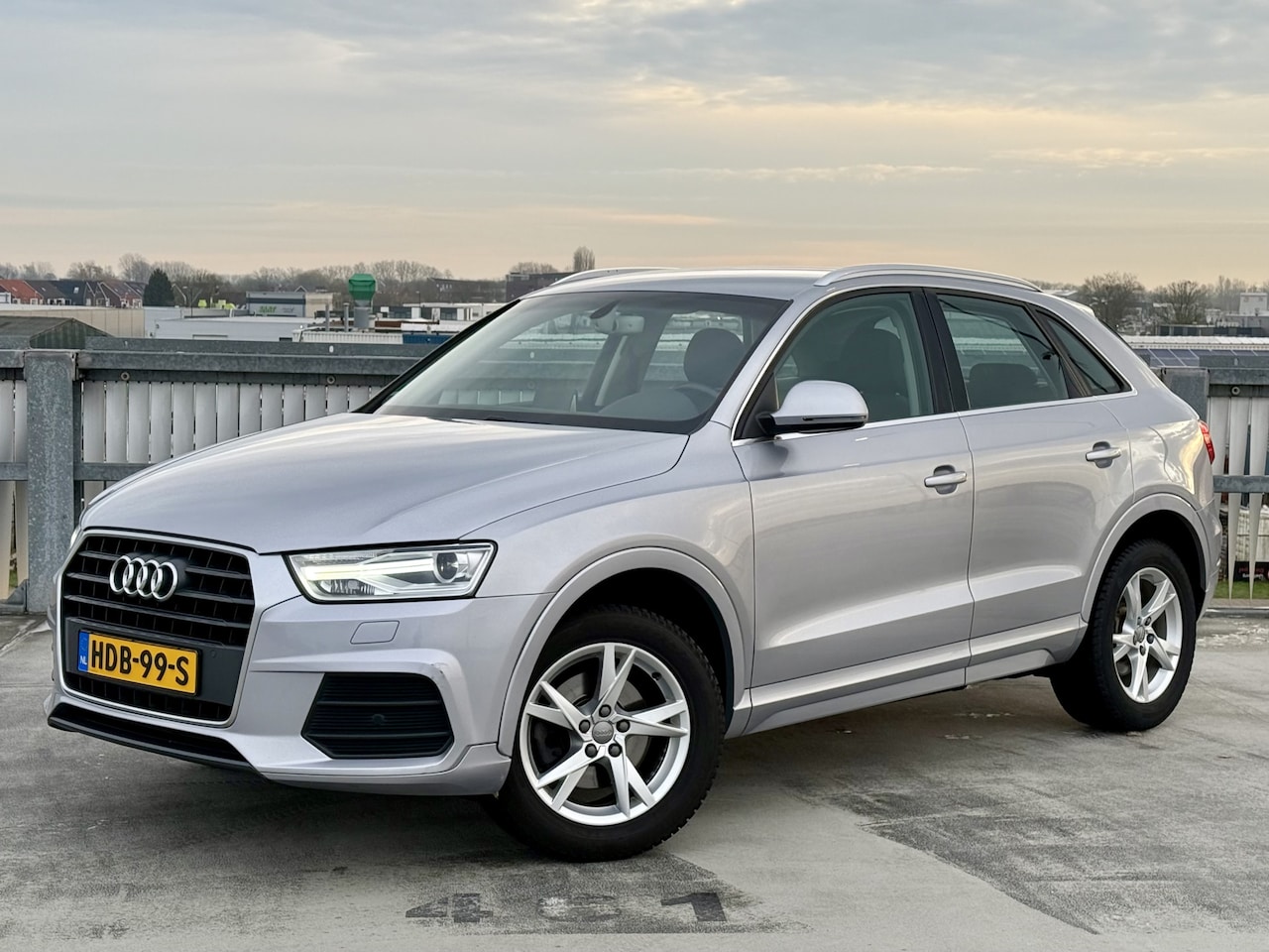 Audi Q3 - 1.4 TFSI Pro Line Plus | Navi | Clima | PDC - AutoWereld.nl