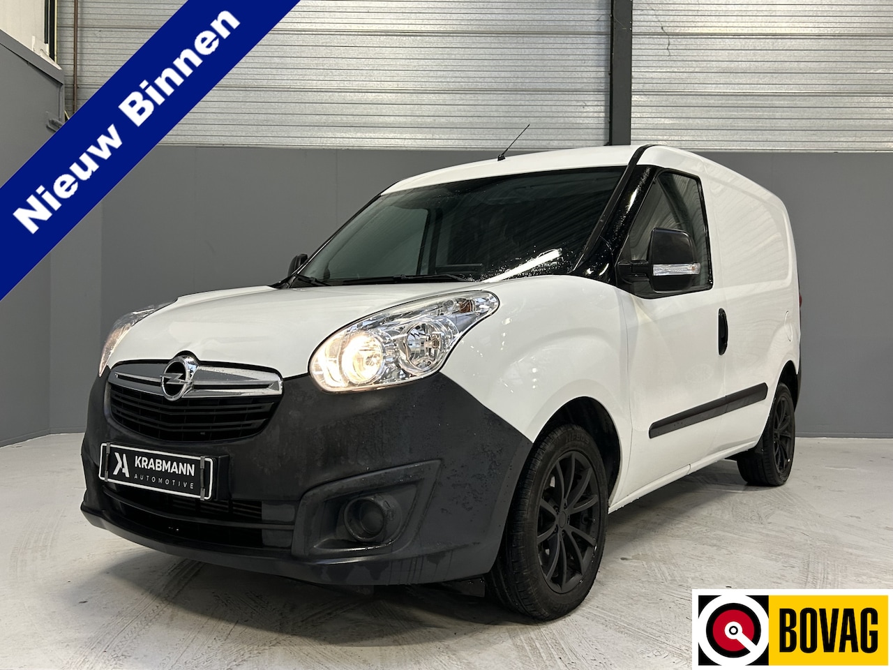 Opel Combo - 1.3 CDTi L1H1 Edition Airco|Apple Carplay|Schuifdeur|Trekhaak - AutoWereld.nl