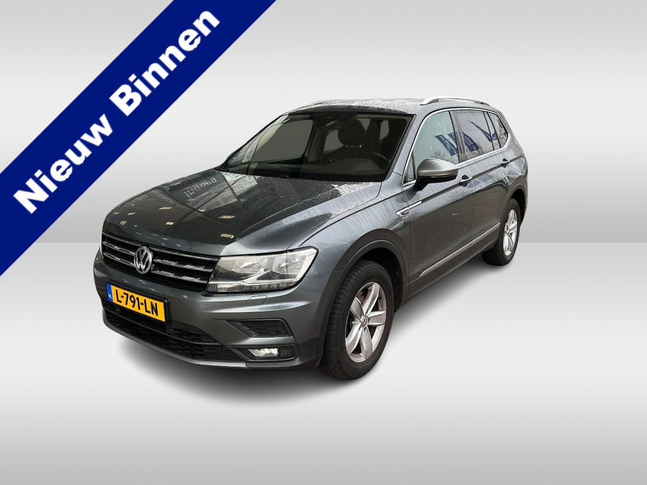 Volkswagen Tiguan Allspace - 2.0 TSI 4Motion Comfortline / Virtual Cockpit / 180 PK / Adaptieve Cruise Control / 12 Maa - AutoWereld.nl