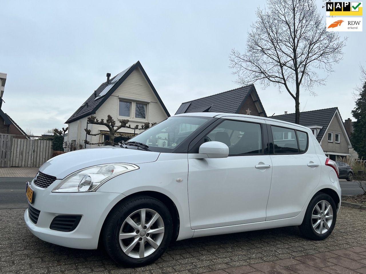 Suzuki Swift - 1.2 Exclusive 83.000 km NL-AUTO-NAP. - AutoWereld.nl