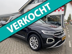 Volkswagen T-Roc - 1.5 TSI Style Automaat RIJKLAAR