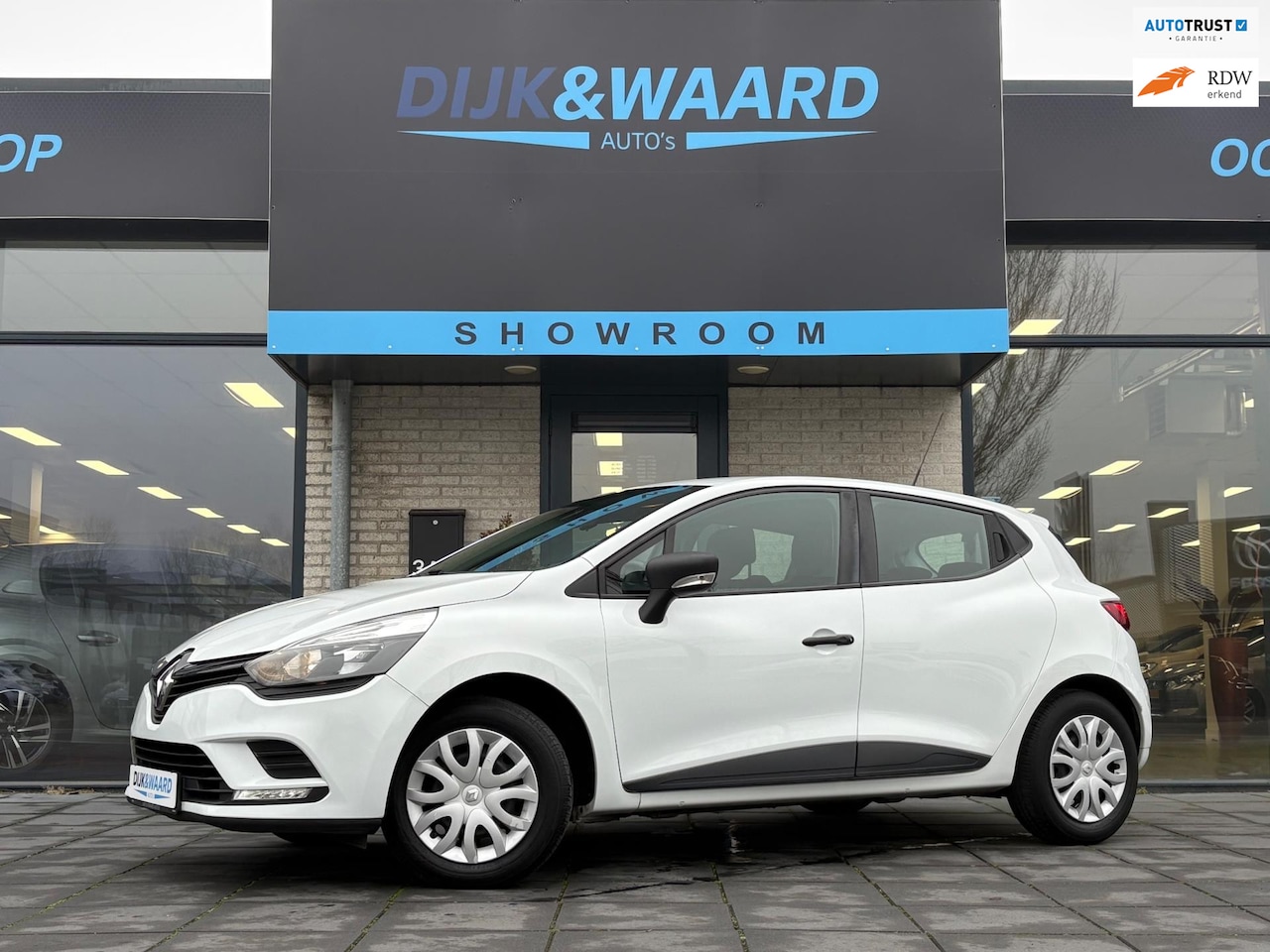 Renault Clio - 1.2 TCe Intens | KEYLESS | CRUISE - AutoWereld.nl