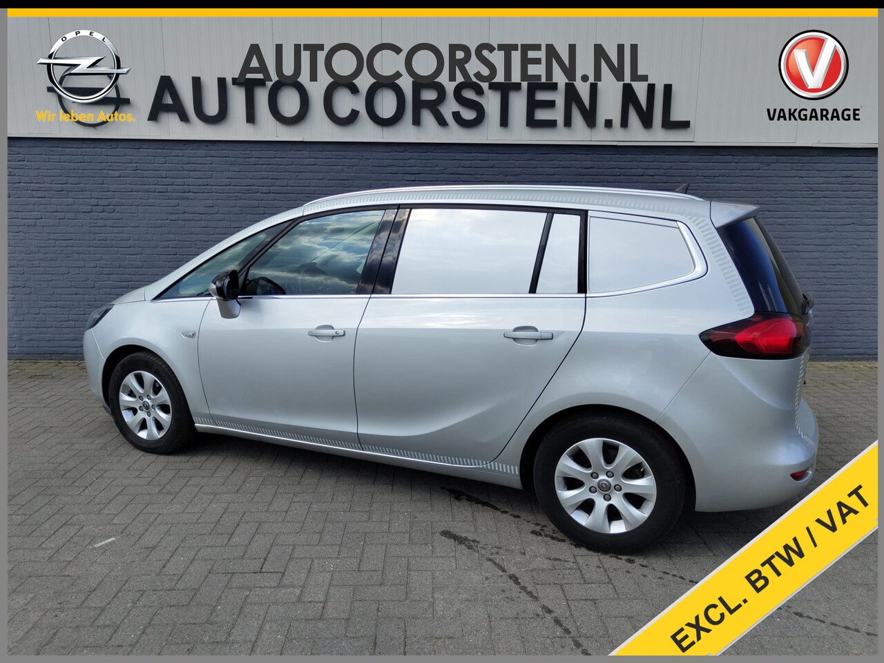 Opel Zafira Tourer - VAN 1.6CDTI 136pk Airco Navi Camera Pdc Cruise DAB Bluetooth Licht en Zichtpakket Euro 6 - AutoWereld.nl