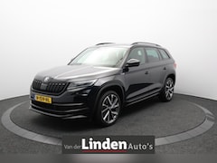 Skoda Kodiaq - 1.5 TSI Sportline Business DSG Automaat 7-Zitplaatsen | Afn. Trekhaak | Panodak | Navigati