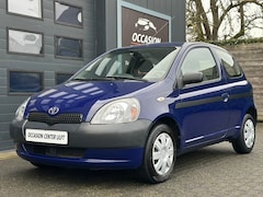 Toyota Yaris - 1.0-16V VVT-i STUURB / RADIO CD / BJ 2000