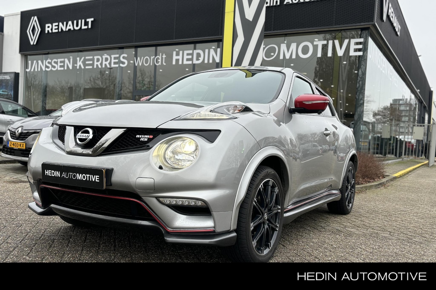 Nissan Juke - 1.6 DIG-T Nismo RS 218 PK ''Camera, Trekhaak, Sportstoelen'' - AutoWereld.nl