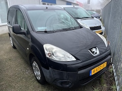 Peugeot Partner - 120 1.6 e-HDI 90pk L1 XT Profit + / Airco / trekhaak / 3 persoons busje /