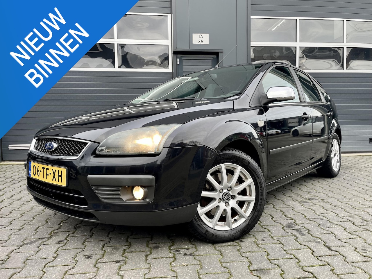 Ford Focus - 2.0-16V Rally Edition *CRUISE*AIRCO*ELEKT PAKKET - AutoWereld.nl