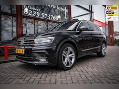 Volkswagen Tiguan - 1.4 TSI Highline|R-Line|Automaat|Panorama|Adaptieve cruise control|App-Connect|Parkeer cam