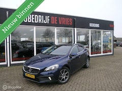 Volvo V40 Cross Country - 2.0 D4 OceanRace Full Options Pano/ACC/Leder/Trekhaak/Winterpakket