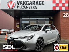 Toyota Corolla - 1.8 Hybrid Dynamic // NAVI // CAMERA // ADAPTIVE CRUISE // APPLE CARPLAY / ANDROID AUTO //