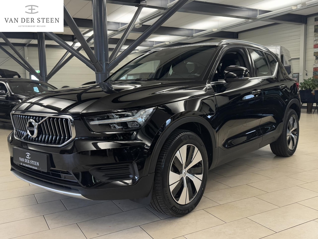 Volvo XC40 - 1.5 T4 Recharge Inscription Expression Stuur-Stoelverwarming | Apple Carplay | Dealer Onde - AutoWereld.nl