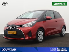 Toyota Yaris - 1.3 VVT-i Aspiration Automaat | 3 deurs | Navigatie | Camera | Cruise Control | Airco |