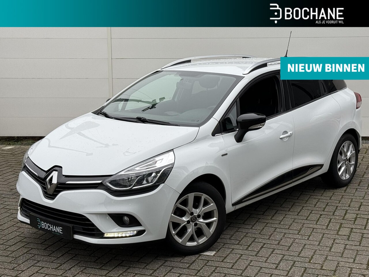 Renault Clio Estate - 0.9 TCe Limited | Dealer Onderhouden | Parkeersensoren | Navi | Unieke kilometerstand! - AutoWereld.nl