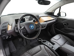 BMW i3 - 170pk Leer Camera Warmtepomp Navi I-Performance Ecc Stoelverwarming Cruise-Control Comfort