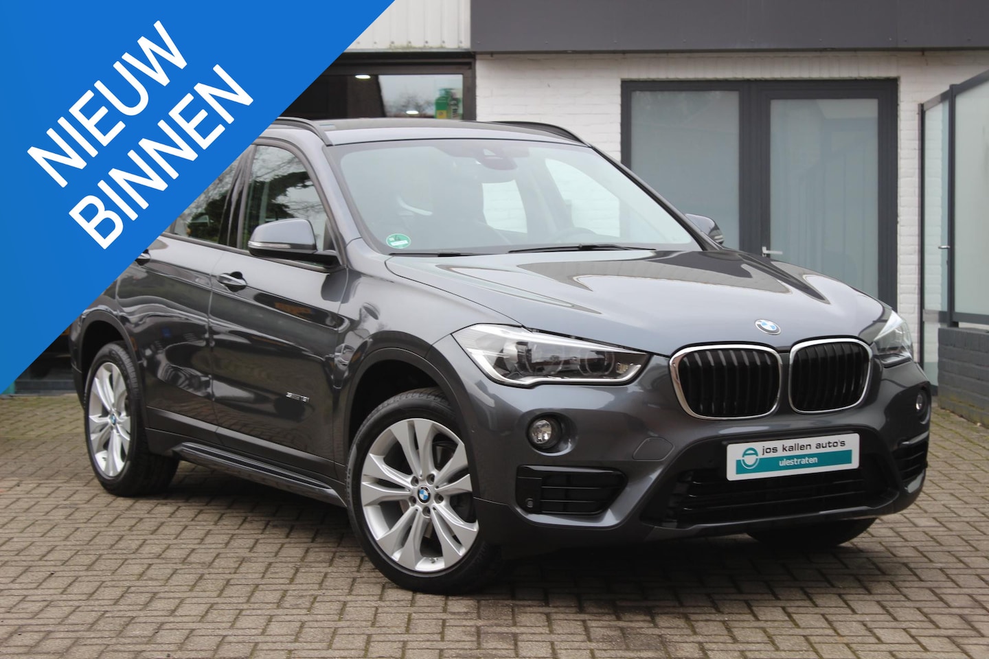 BMW X1 - sDrive18i High Executive Vol leder, Navigatie, Sportline, Trekhaak. - AutoWereld.nl