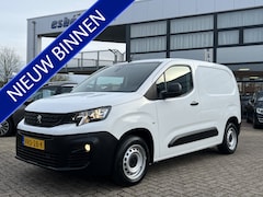 Peugeot Partner - 1.5 BlueHDI 100 pk Premium 3-Zits Navigatie Parkeersensoren Airco Cruise Control Zijschuif