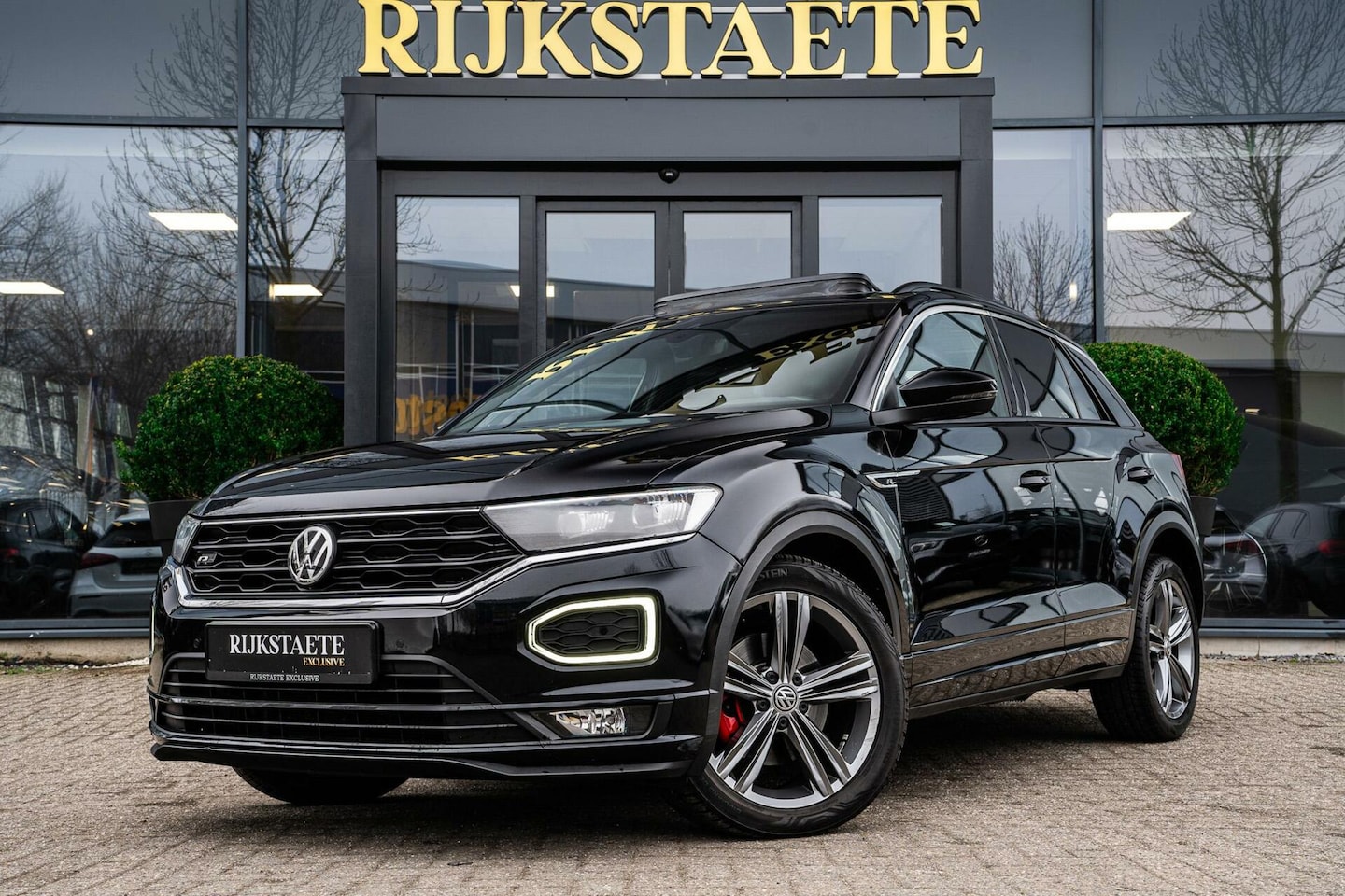 Volkswagen T-Roc - 1.5 TSI R-LINE|PANO|ACC|BEATS|18''|VIRTUAL - AutoWereld.nl