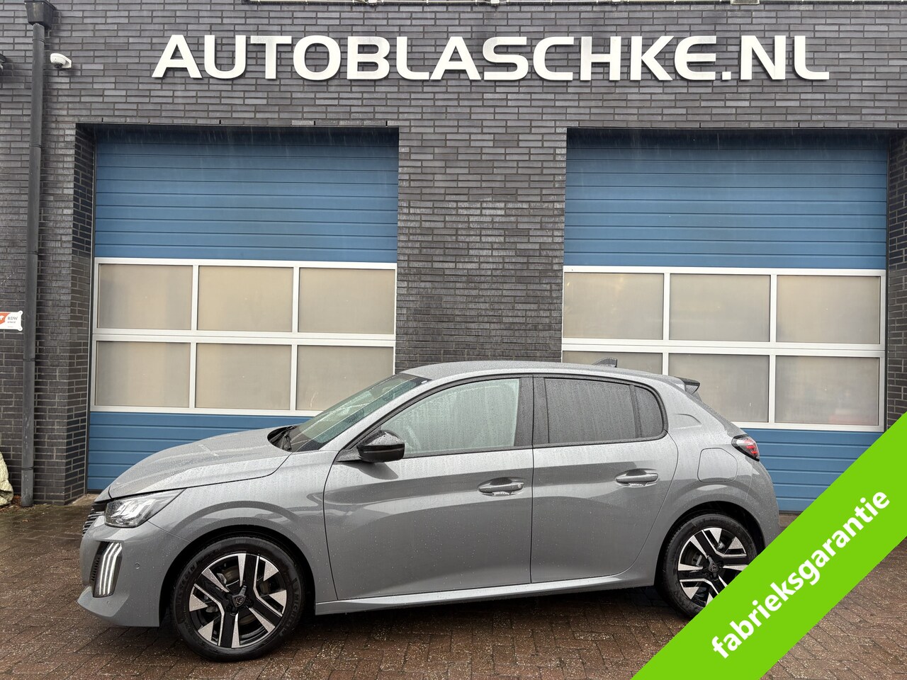 Peugeot 208 - 1.2 PureTech Allure Pack 1.2 PureTech Allure Pack, navi, camera/climate/cruise - AutoWereld.nl