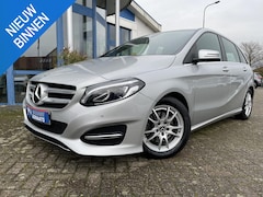 Mercedes-Benz B-klasse - 180 Business Solution | Navigatie, Camera, Cruise Control, LED, Parkeersensoren V+A, 16" L