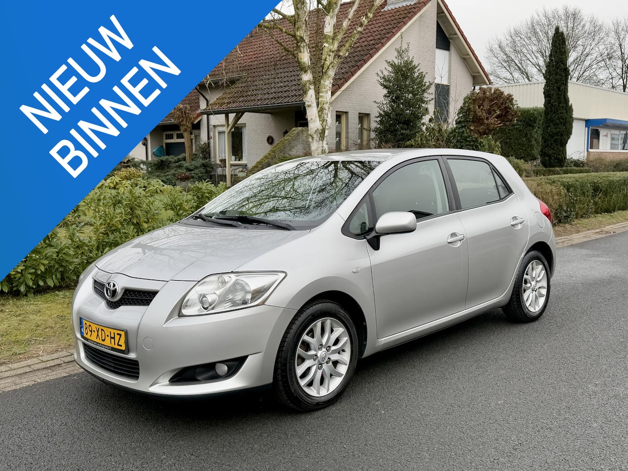 Toyota Auris - 1.4-16V Sol 97PK NL•NAP Trekhaak•Airco - AutoWereld.nl