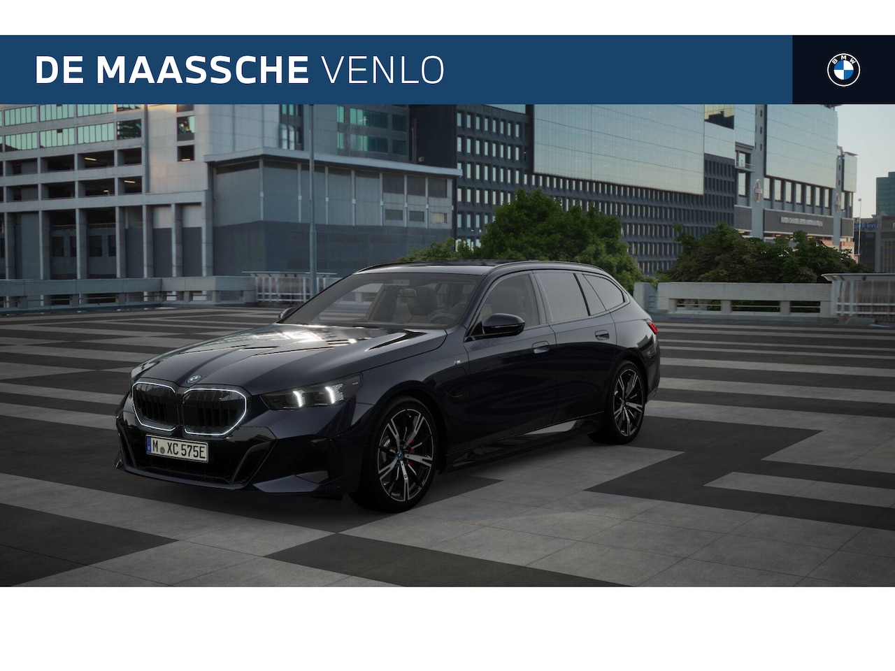 BMW 5-serie Touring - 530e M Sport Automaat / Trekhaak / Adaptieve LED / Parking Assistant Plus / Comfort Access - AutoWereld.nl