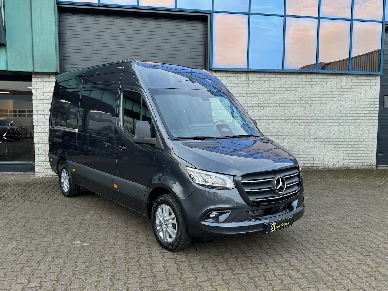 Mercedes-Benz Sprinter - 319 CDI L2H2 BPM vrij 9G-TRONIC 2X SCHUIFDEUR DISTRONIC LED KOPLAMPEN SMARTPHONE 3.5T TREK - AutoWereld.nl