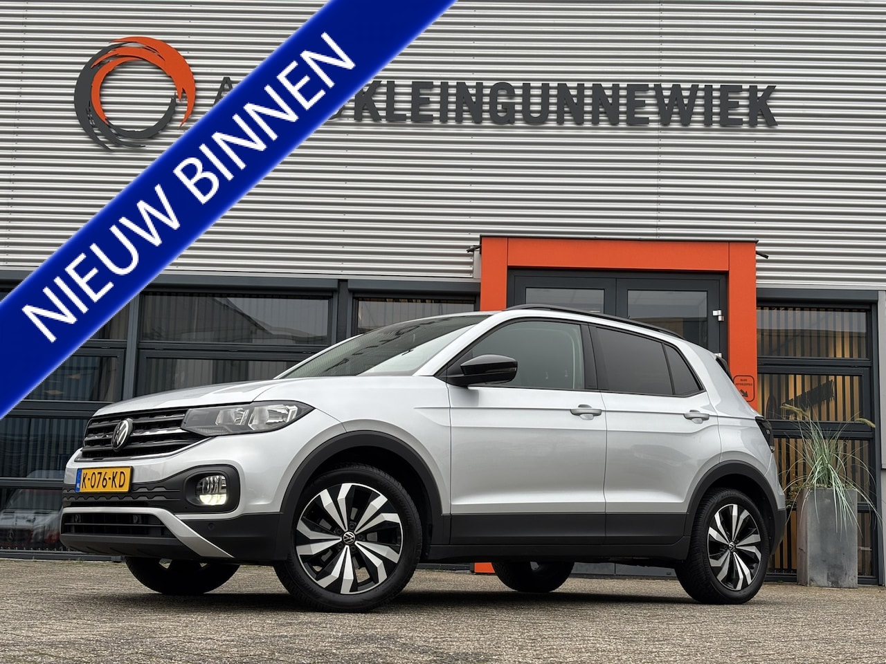 Volkswagen T-Cross - 1.0 TSI Life Business / Automaat / NL Auto / Afneembare Trekhaak / Apple Carplay/Android A - AutoWereld.nl