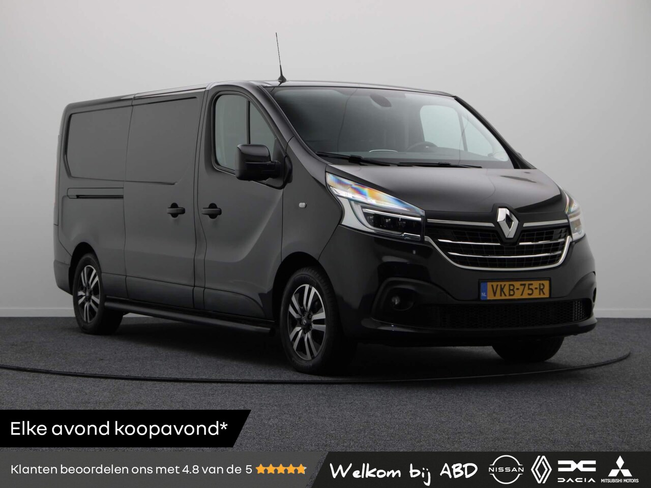 Renault Trafic - 2.0 dCi 120 T29 L2H1 Work Edition | Laadruimtebetimmering | Trekhaak | Sidebars | Achterui - AutoWereld.nl