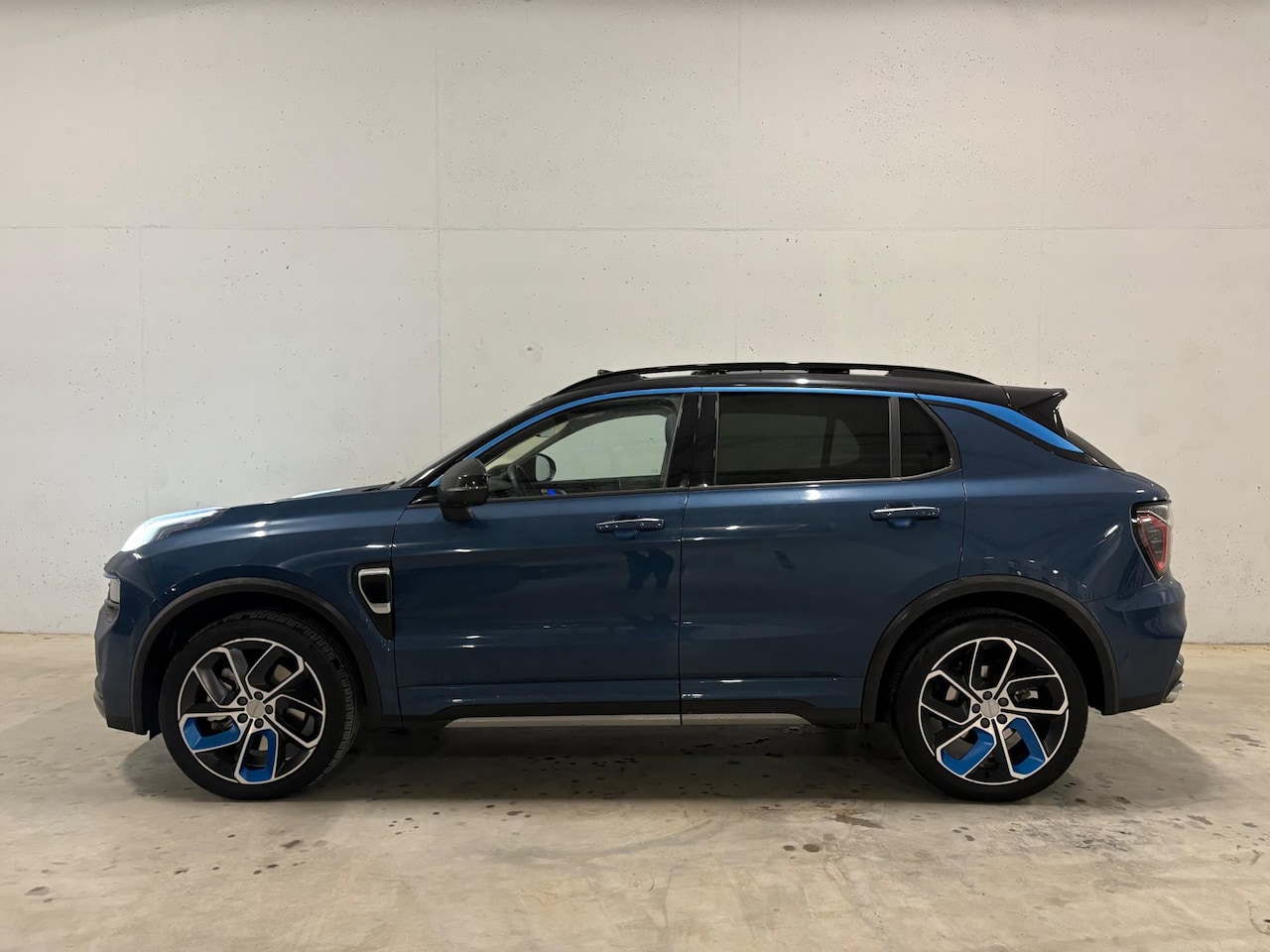 Lynk & Co 01 - 1.5 Pano 360 Navi Trekhaak Stoelverw. - AutoWereld.nl