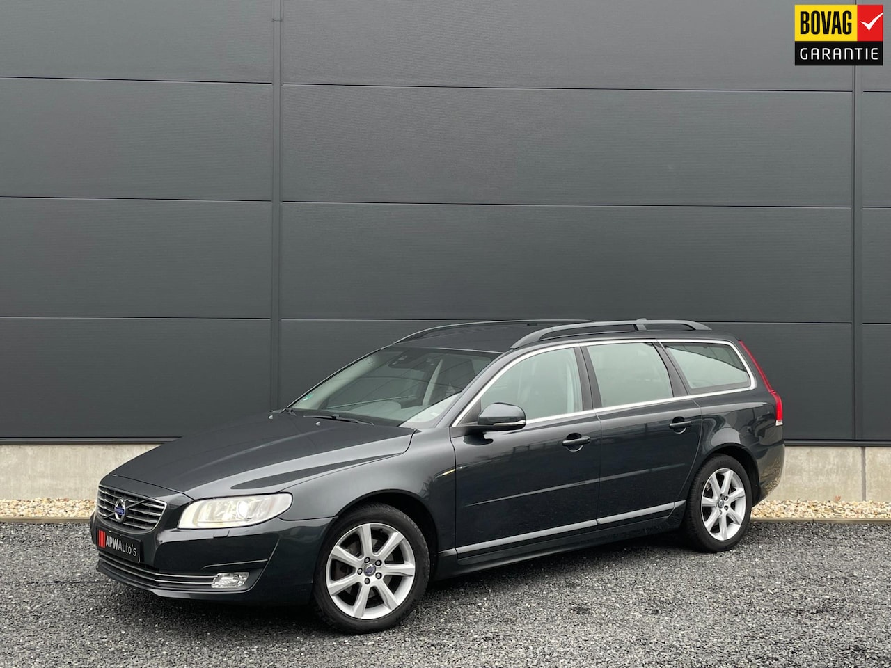 Volvo V70 - 2.0 D4 Nordic+ Navi | Leder | Clima | Stoelverwarming - AutoWereld.nl