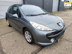 Peugeot 207 - 1.4 VTi X-line