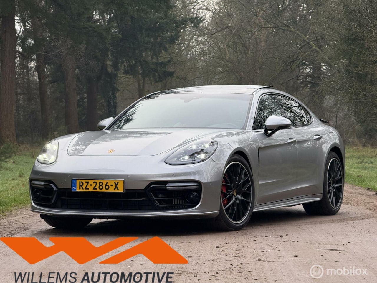 Porsche Panamera - 2.9 4 E-Hybrid Sport Chrono / 21Inch / Pano - AutoWereld.nl