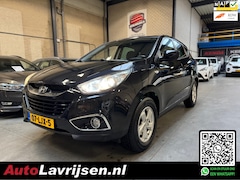 Hyundai ix35 - 2.0i INRUIL KOOPJE DYNAMIC NL AUTO AIRCO ECC CRUISE LMV TREKHAAK