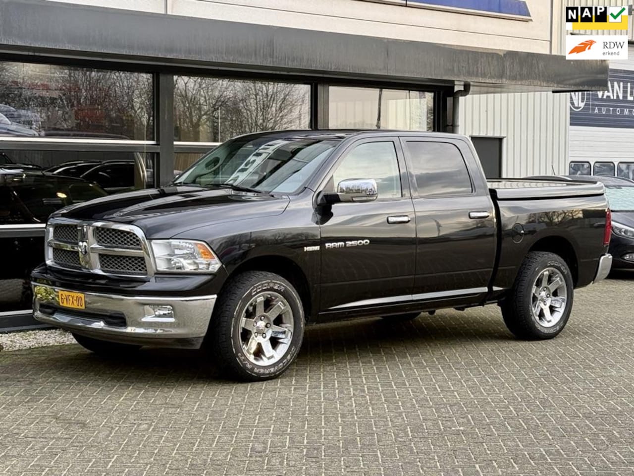 Dodge Ram 1500 - 5.7 V8 Crew Cab HEMI Youngtimer NAP APK !! - AutoWereld.nl