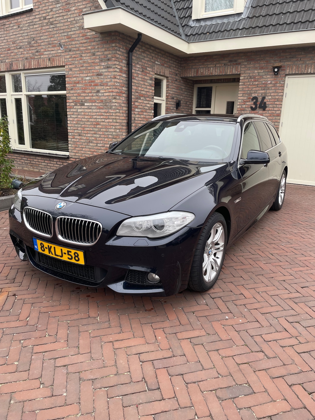 BMW 5-serie Touring - 520i Executive M Sport. - AutoWereld.nl