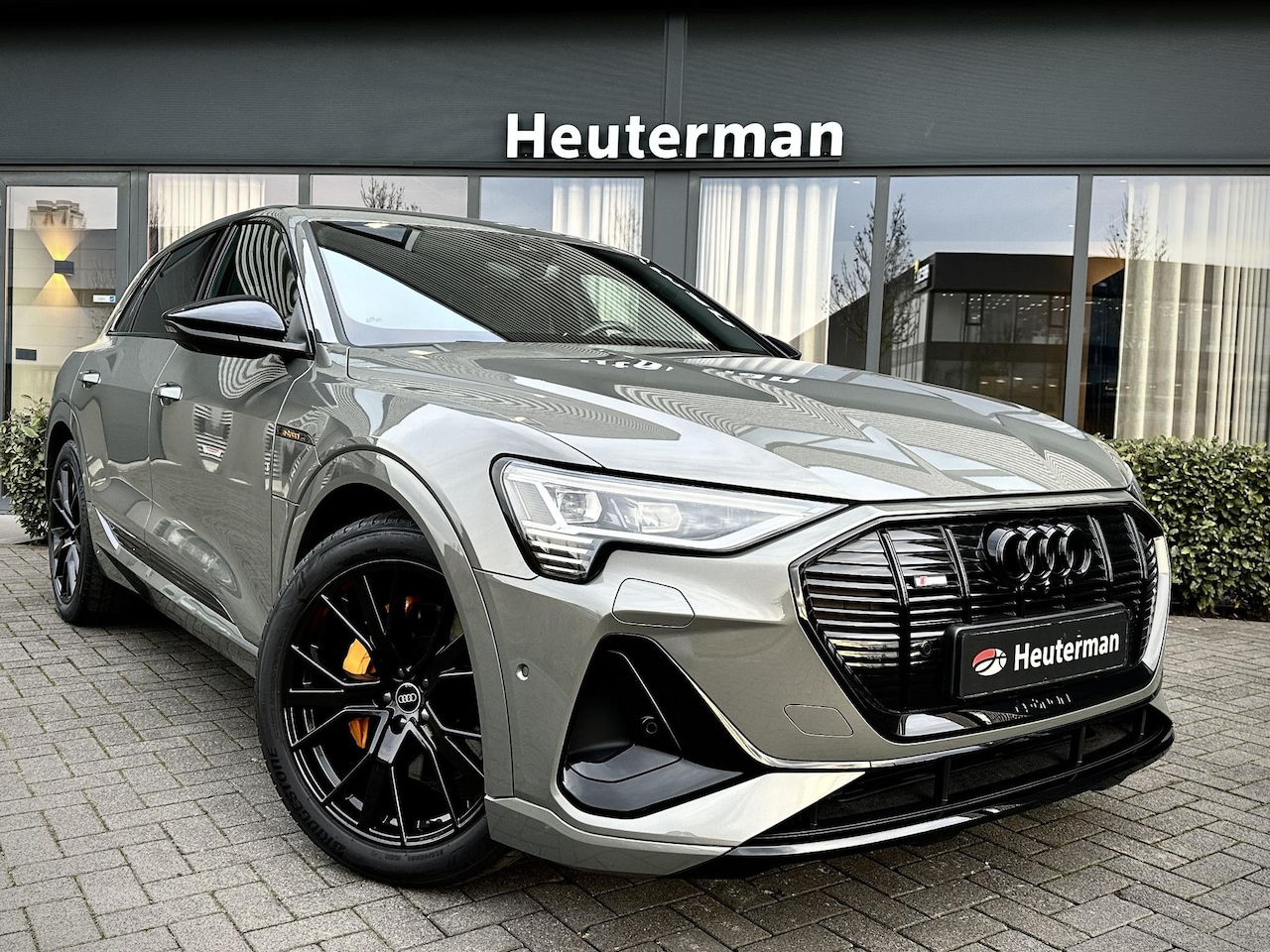 Audi e-tron - 50 Quattro S Line Black Ed./ Leder/ B&O/ Chronos - AutoWereld.nl