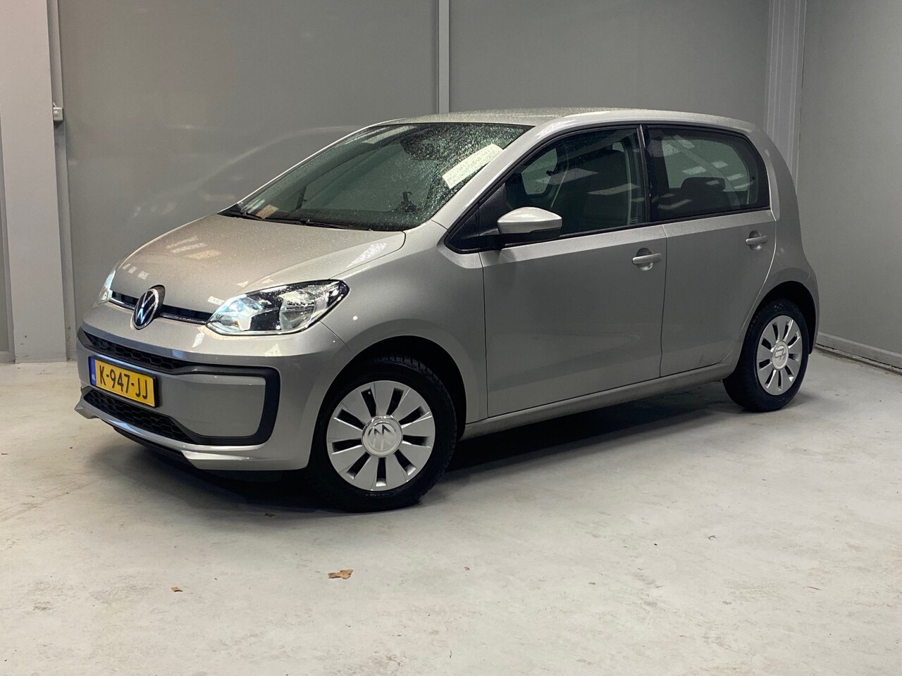 Volkswagen Up! - 1.0 BMT move up! | AIRCO | BLEUTOOTH | LED-DAGRIJVERLICHTING | - AutoWereld.nl