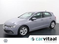 Volkswagen Golf - 1.0 TSI Life | 110 PK | Navigatiesysteem | Achteruitrijcamera | Parkeersensoren voor en ac