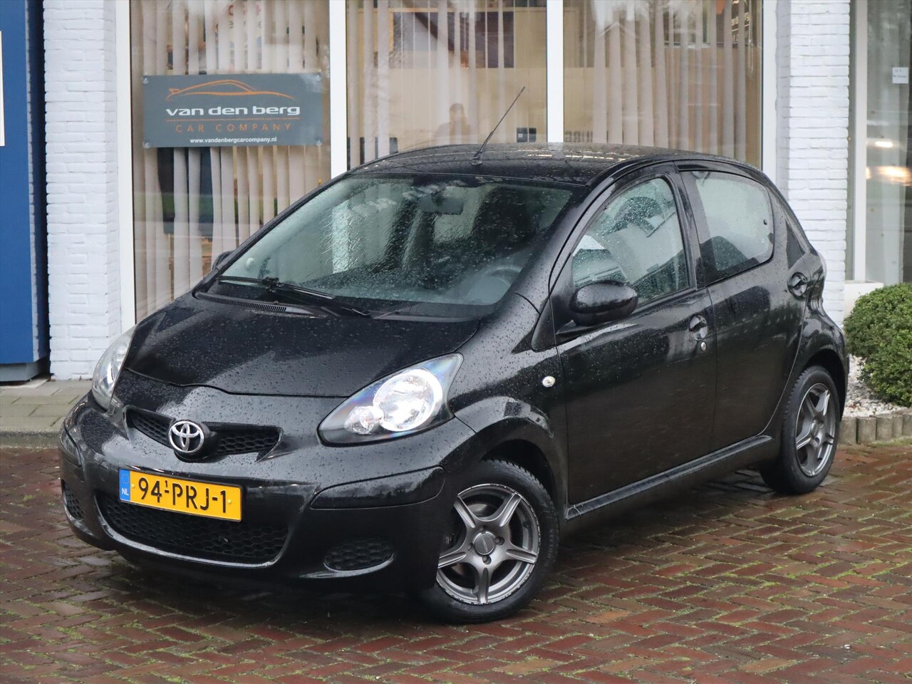 Toyota Aygo - 1.0 VVT-i 5D TREKHAAK - AutoWereld.nl