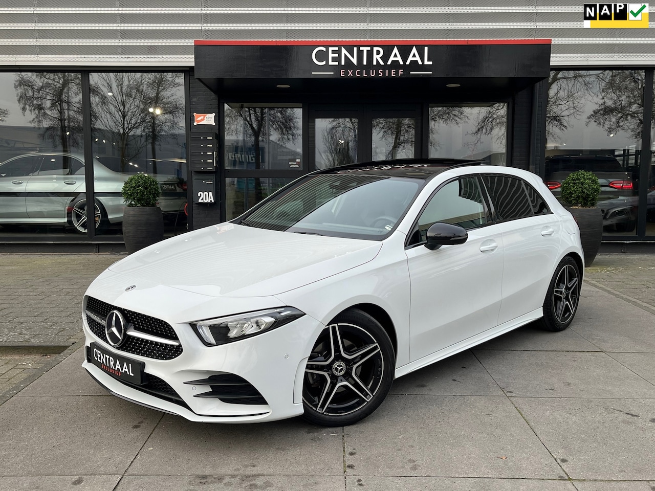 Mercedes-Benz A-klasse - 180 AMG 136PK|Pano|Camera|Navi|Carplay|Stoelverwarming|Cruise Control|NL-Auto - AutoWereld.nl