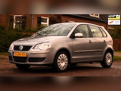 Volkswagen Polo - 1.4-16V Comfortline MET CRUISE-CONTROL, AIRCO APK 31 Jan 2026