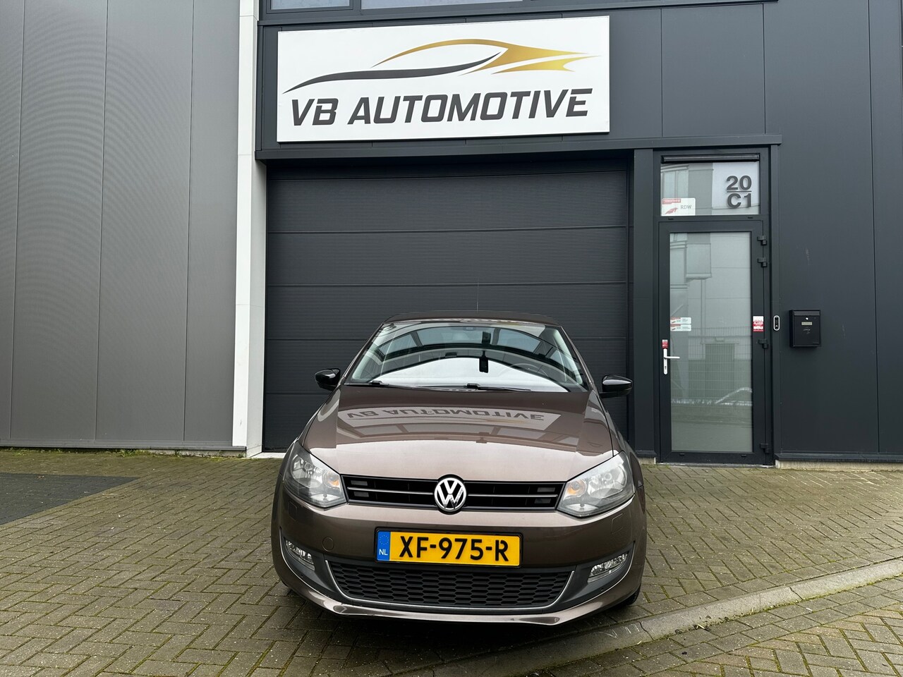 Volkswagen Polo - 1.2 Easyline | STOELVERWARMING | CRUISE | STYLE EDITION | DISTR.KETTING NIEUW - AutoWereld.nl