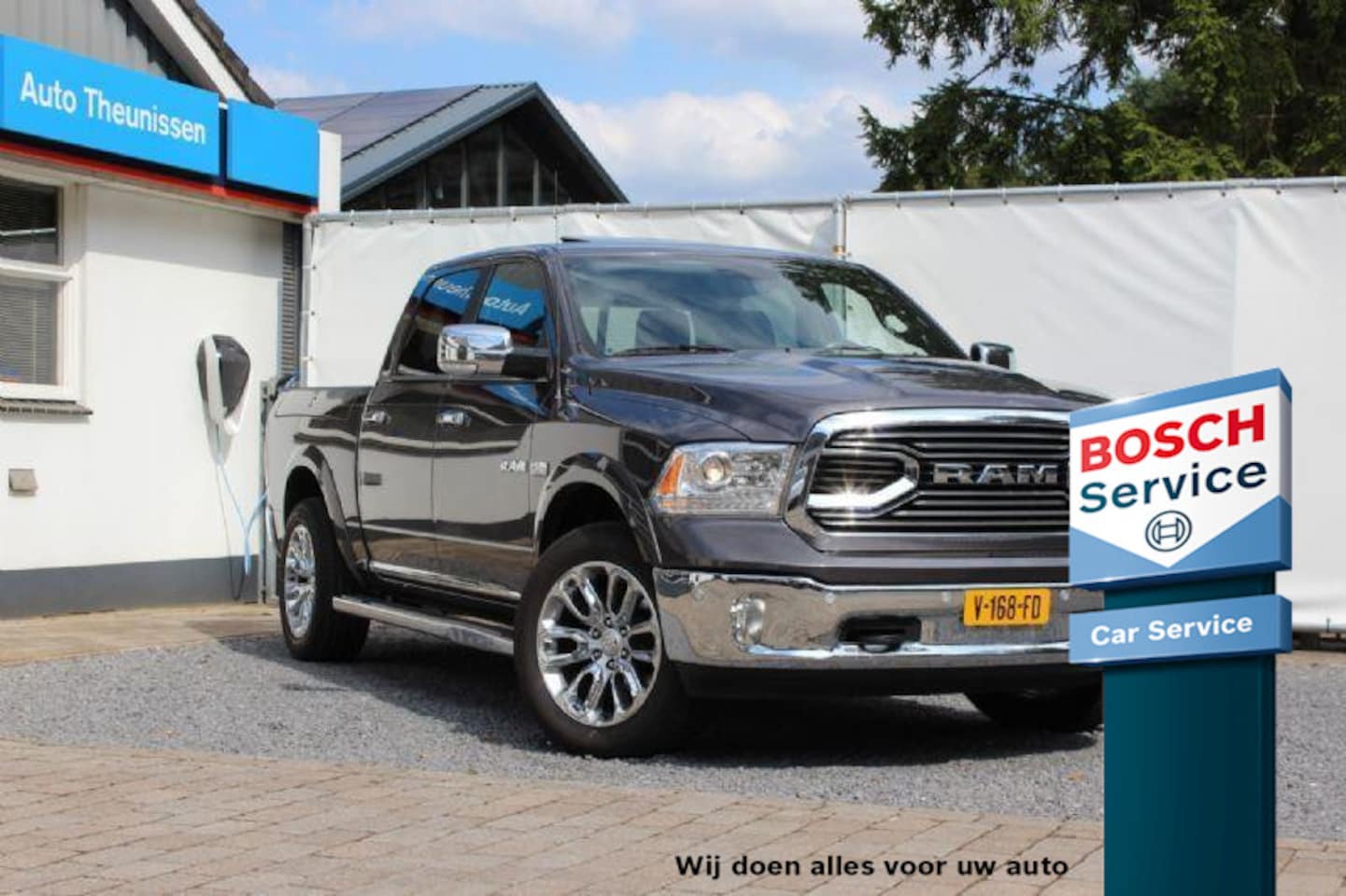 Dodge Ram - 5.7 V8 Hemi 4x4 Limited | Ram Box | Trekhaak - AutoWereld.nl